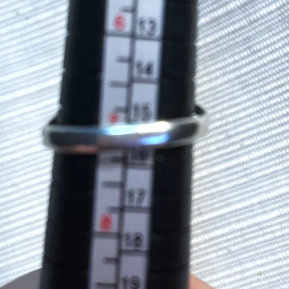 Tormaline and Silver Ring - Picture 6 of 6